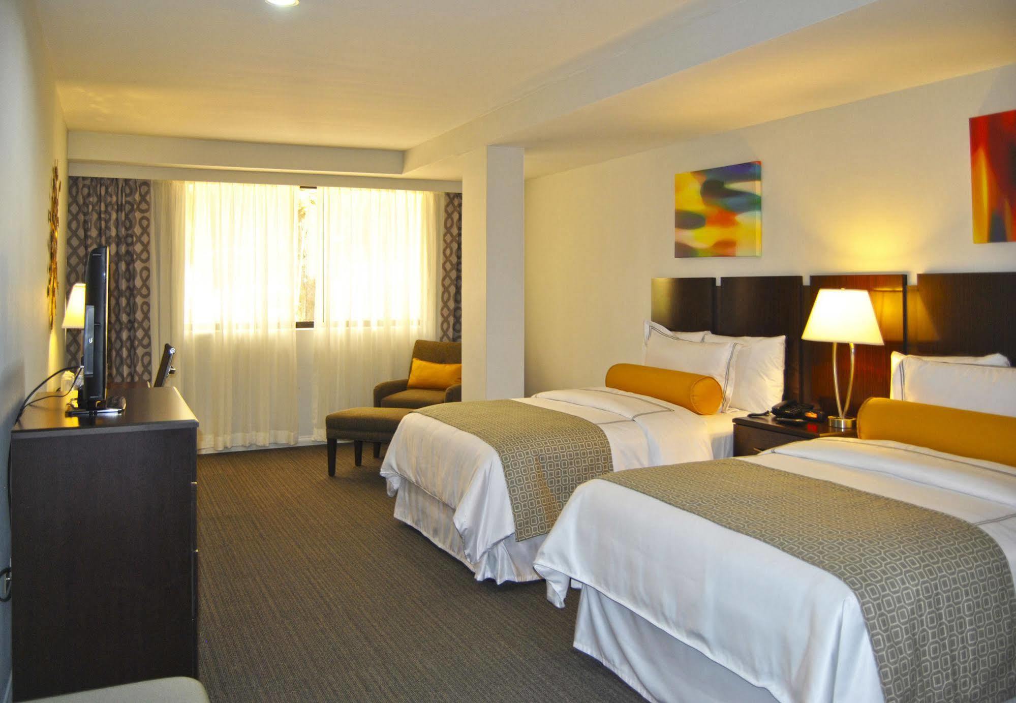 Hotel Los Andes San Pedro Sula Bagian luar foto