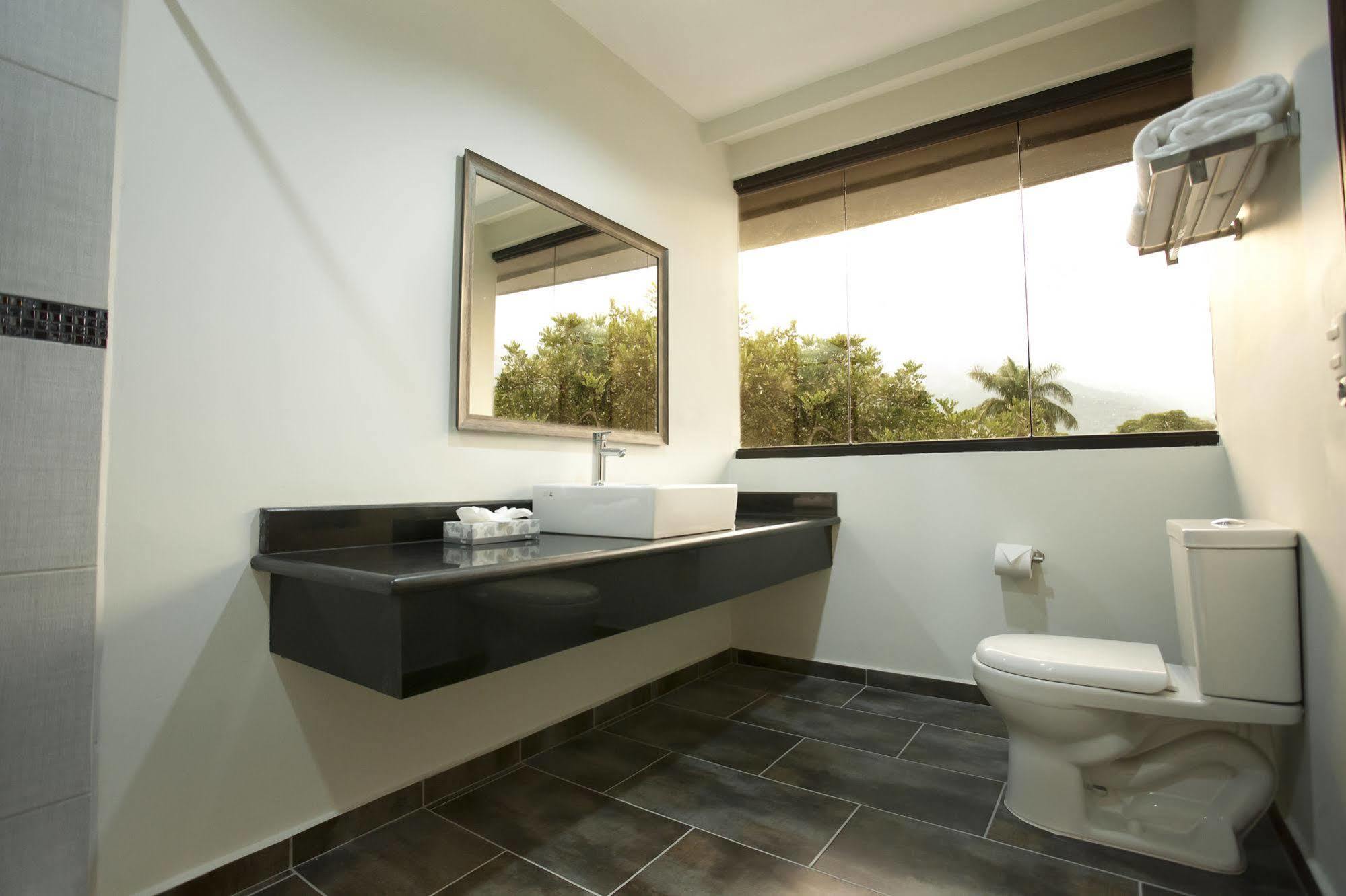 Hotel Los Andes San Pedro Sula Bagian luar foto