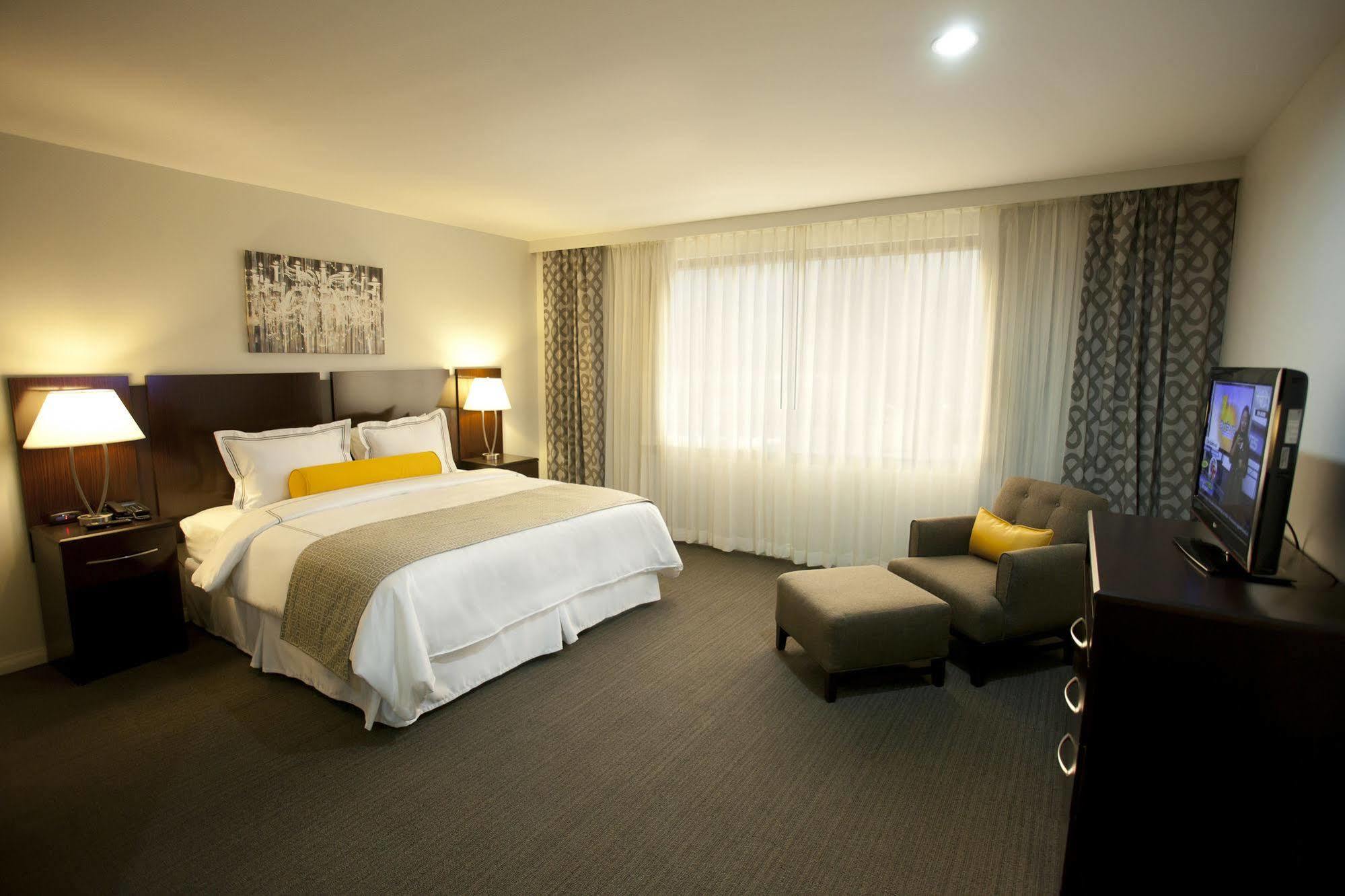 Hotel Los Andes San Pedro Sula Bagian luar foto